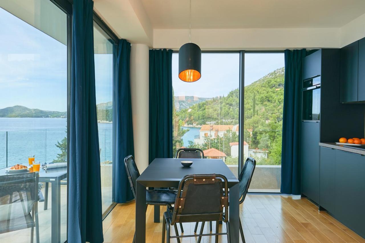Hedera Estate, Villa Hedera XV 슬라노 외부 사진