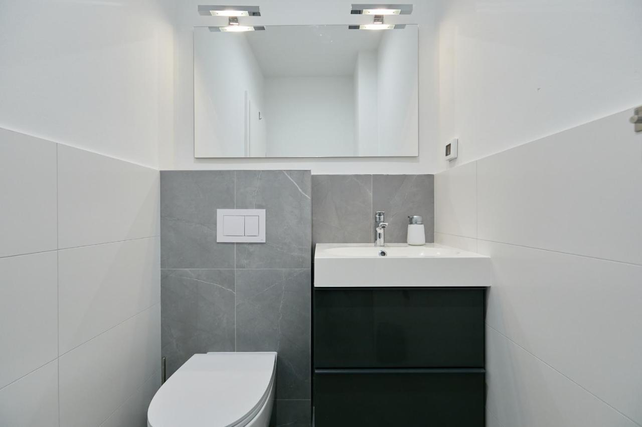 Hedera Estate, Villa Hedera XV 슬라노 외부 사진